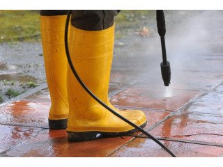 Expert Pressure Cleaning Services for a Fresh and Clean Exterior