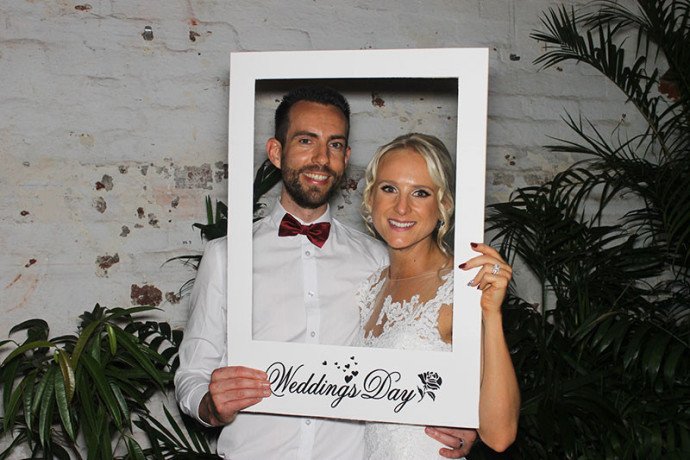 hire-best-wedding-photo-booths-in-melbourne-at-an-affordable-price-big-0