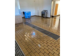 Commercial epoxy flooring