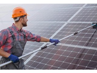 Expert Solar Panel Cleaning Services to Boost Your Energy Output