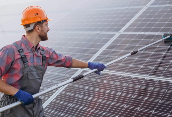 expert-solar-panel-cleaning-services-to-boost-your-energy-output-big-0