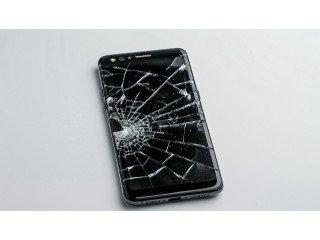 Don't Trash It, Fix It! Same-Day Cracked Screen Phone Repair